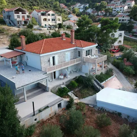 Beach App Viktor Apartamento *